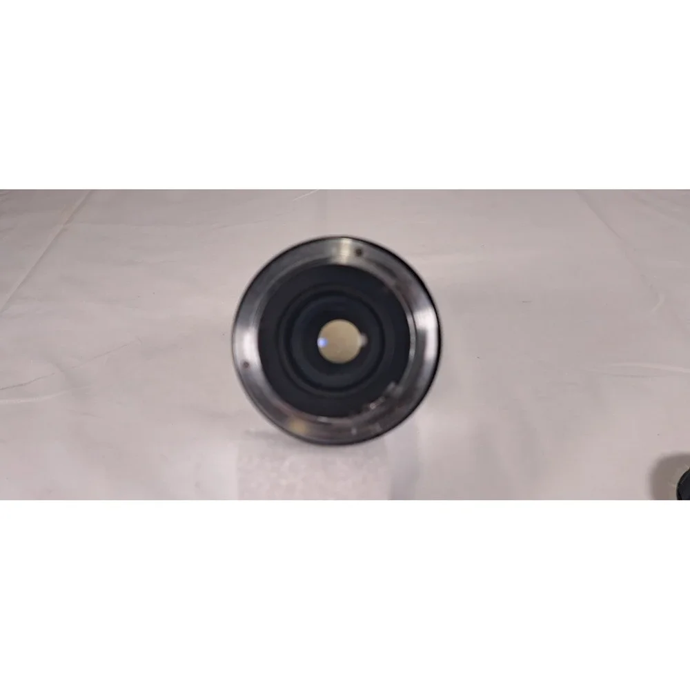 ROKINON auto zoom